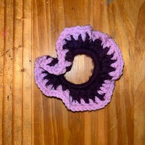 Large crochet scrunchies